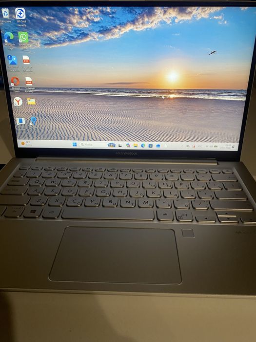 Asus Vivobook s13 X330FA Продам