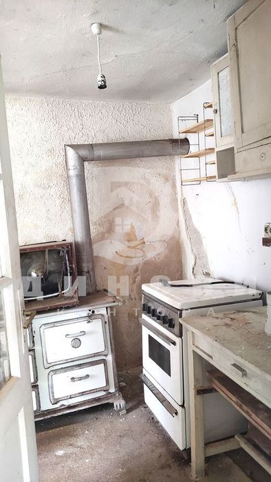 Продава се Къща в Мъглиж - 140 кв.м за 356 €/кв.м - Снимка #4