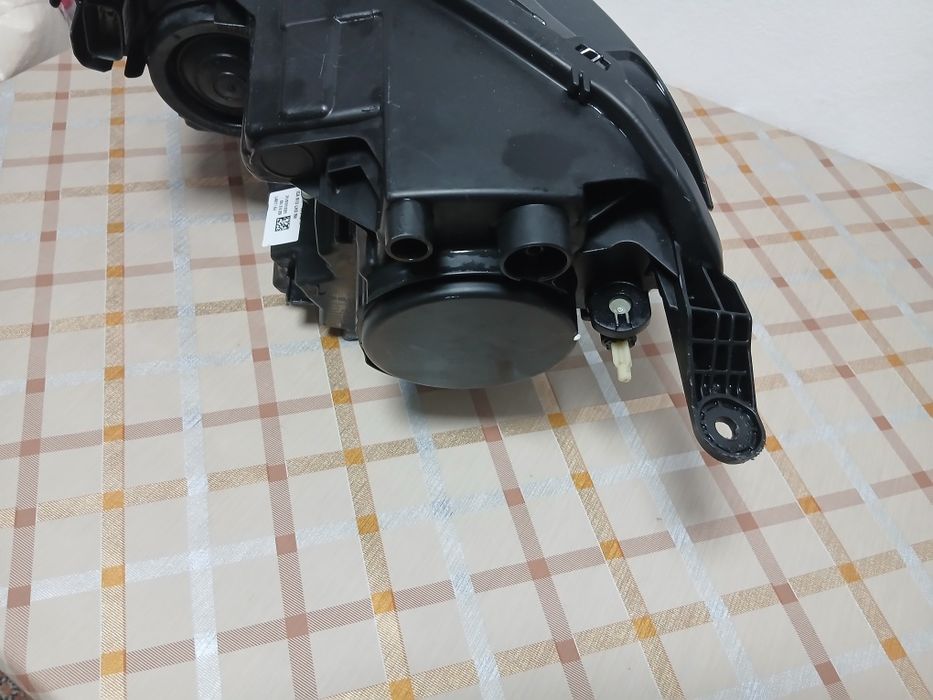 Far dreapta ford ecosport