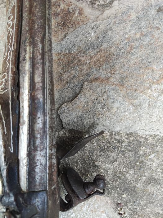 Кремъчен пищов, шишане ,каракулак