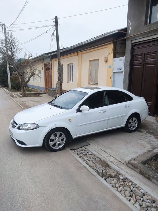 Lasetti jentra qilingan dakumentalniy