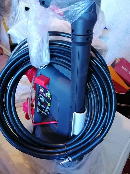 Продаётся карчер аппарат