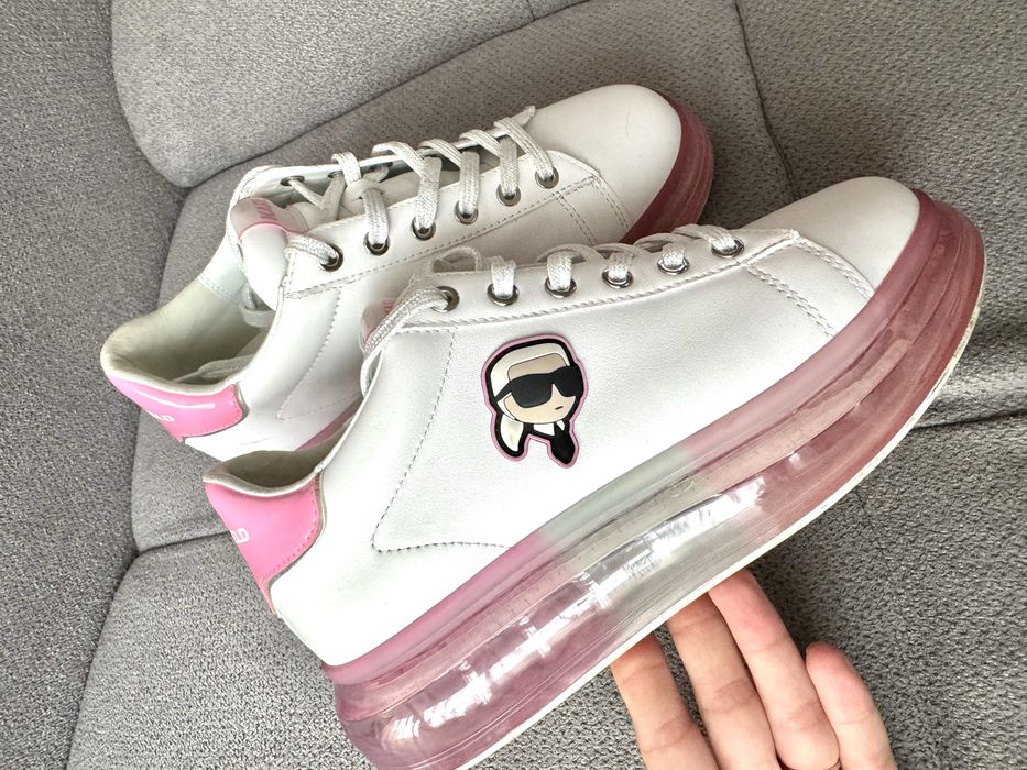 Karl Lagerfeld оригинални кожени кецове