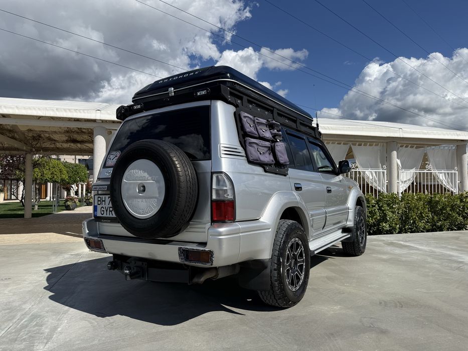Toyota Land Cruiser Overlanding