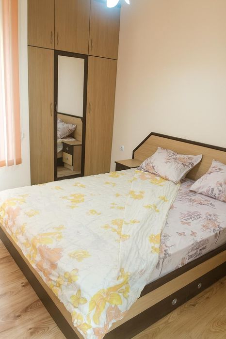 Дава се под наем Двустаен апартамент в Пловдив, Кършияка - 65 кв.м за 434 € - Снимка #3