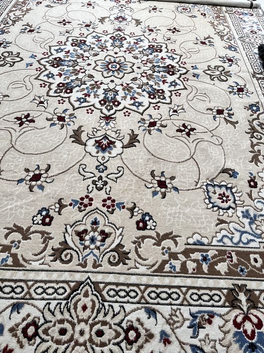 Продам ковры оба за 25 тыс