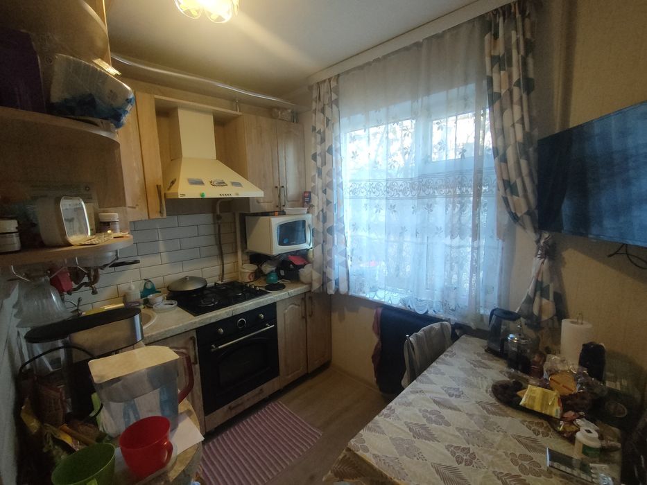 Продам 4х комнатную квартиру