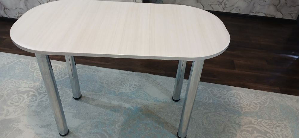 Продам стол кухню