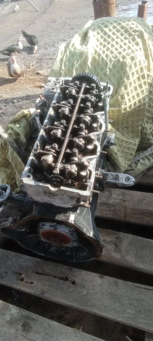 Мерседес 124 галовка объем 2.3