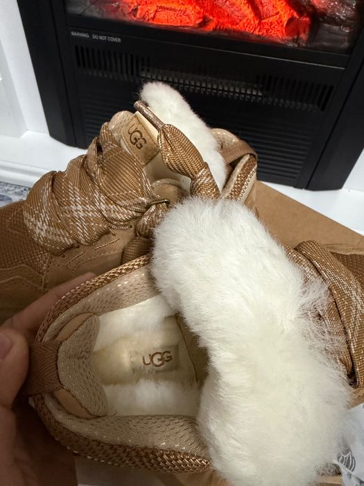 Ugg Lowmel Premium