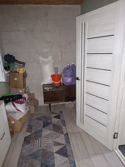 Продам дом пригород Новодолиский