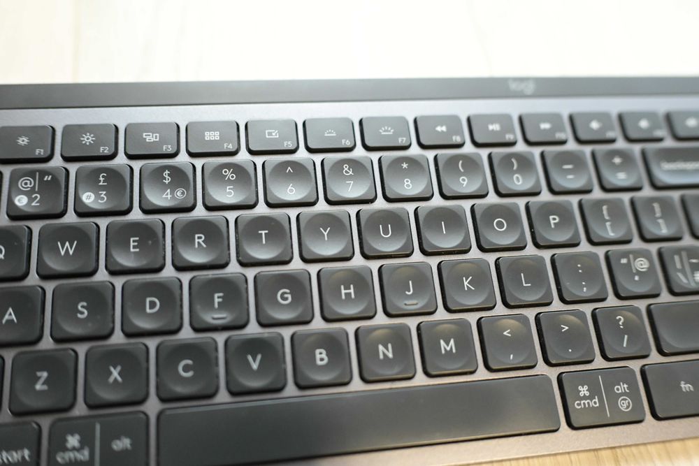 Tastatură Wireless Logitech MX Keys – Receiver Unifying inclus