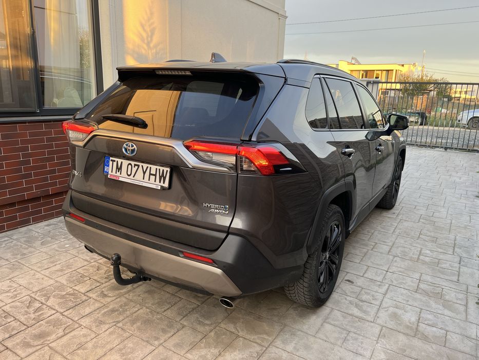 TOYOTA RAV4 2023 — imagine 3