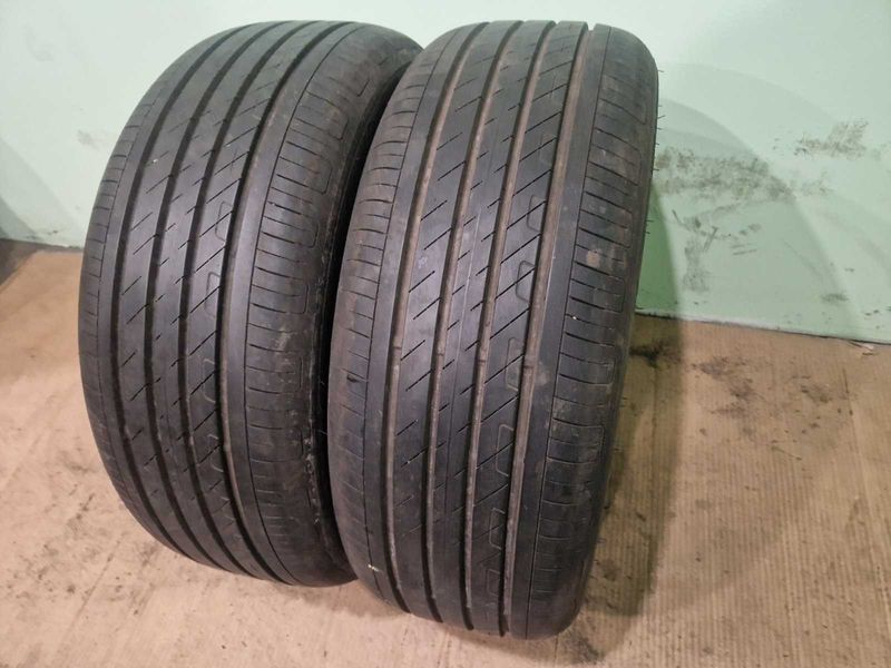 2 Goodyear R18 215/50/ 
летни гуми 
DOT2321