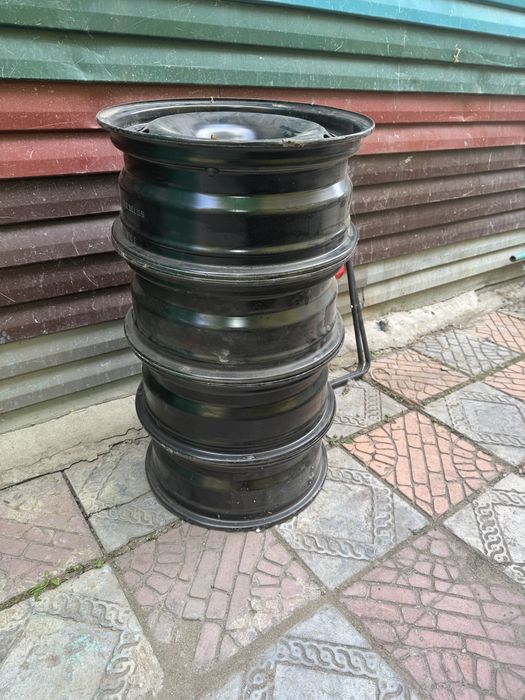 Штамповые диски дешево