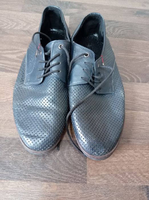 Мужской туфли весна