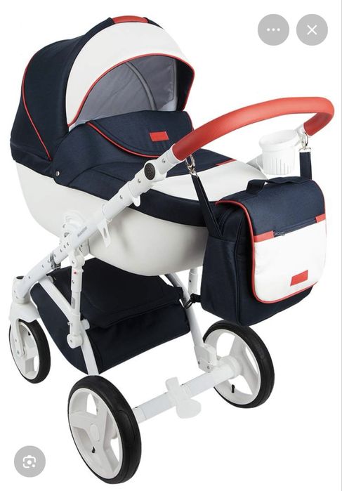 Продам коляску 3 в 1 Adamex