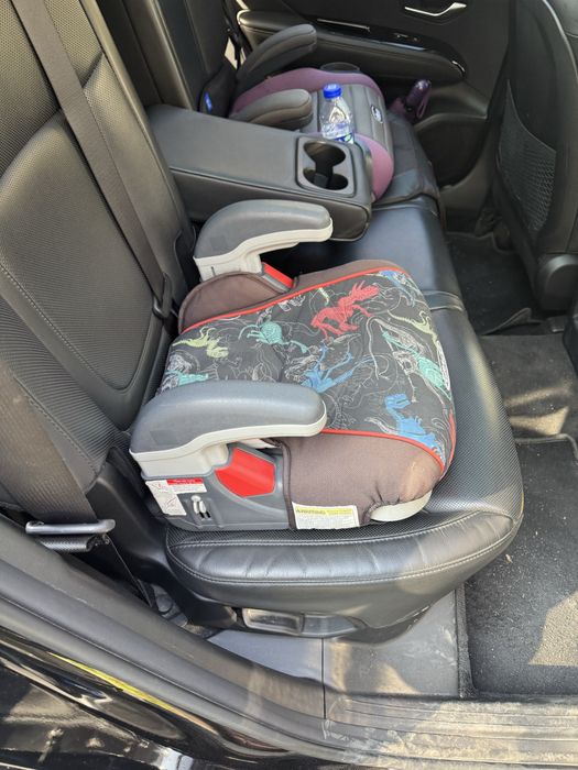 Детское автокресло Graco (бустер)