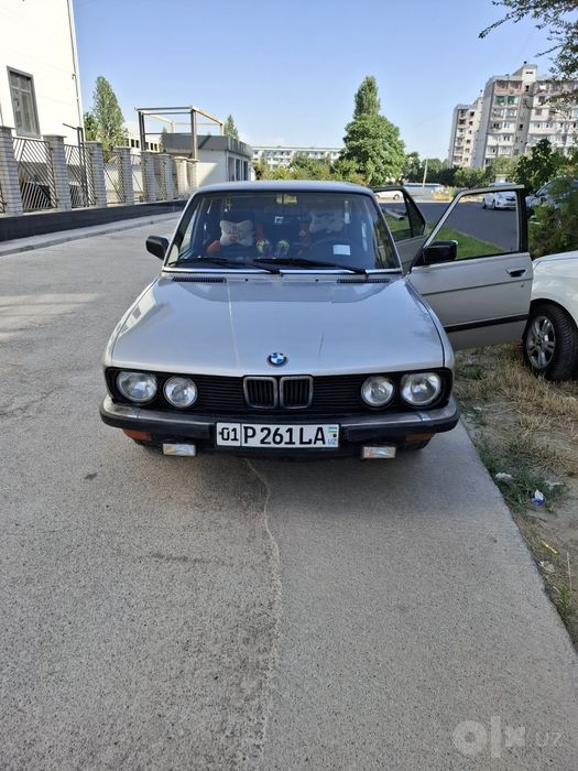 Продается BMW E28 M20 520