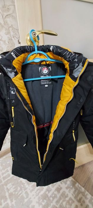Куртка зимняя на мальчика