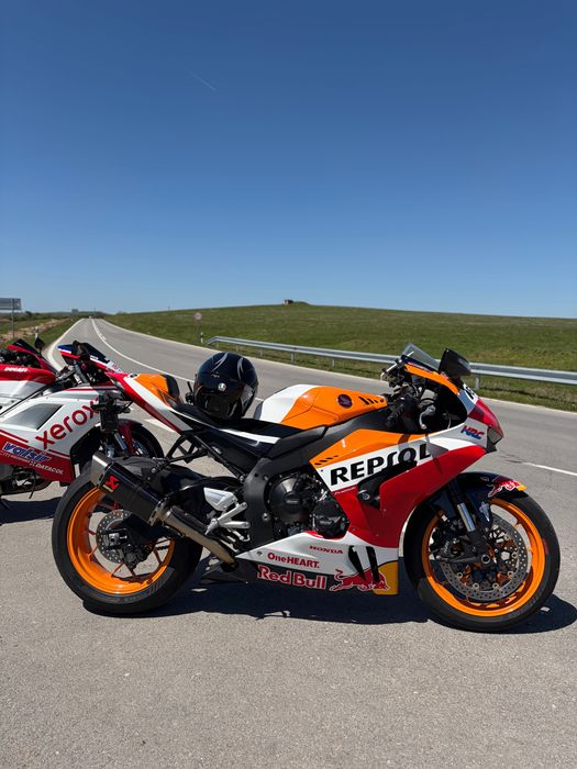 Akrapovic Carbon Honda CBR 1000 RR-R