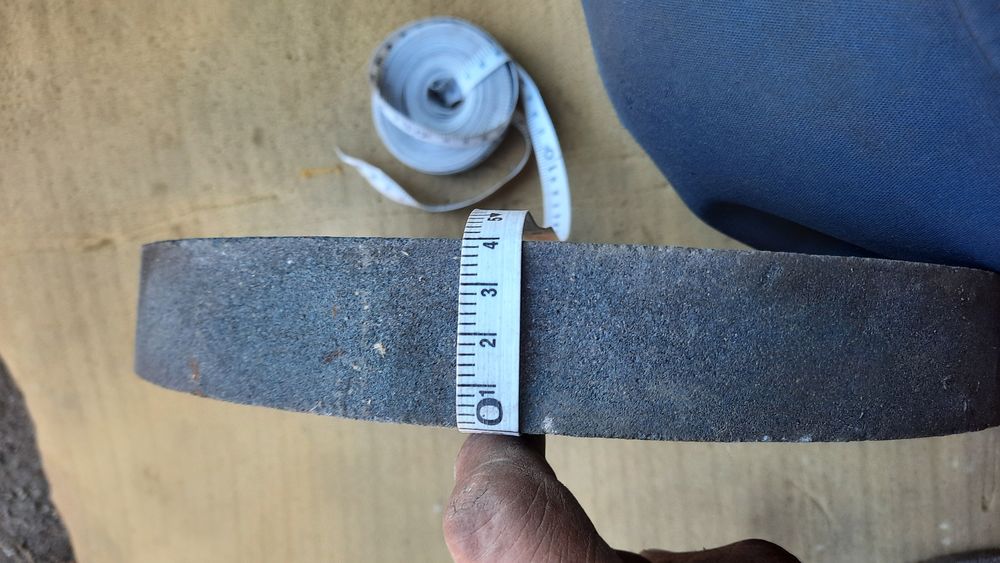 Продам шлифовальный камень  3000 тыс