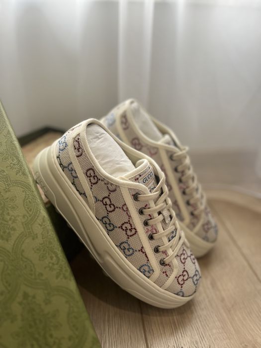 Дамски обувки Gucci