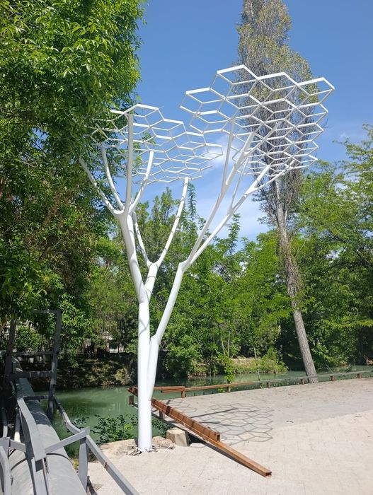 Metall daraxt дерево из металл