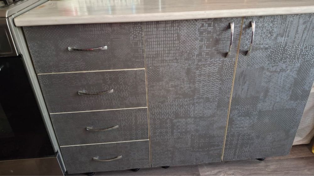 Кухонный гарнитур, шкаф