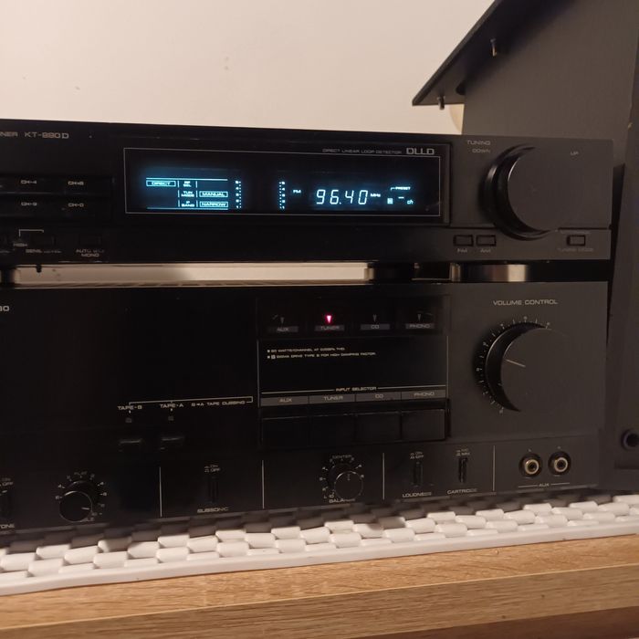 Kenwood KA 660 și KT 990 D