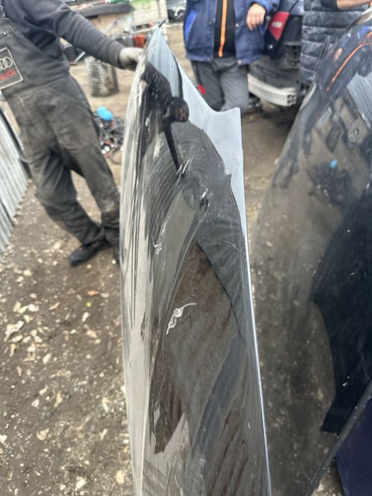 Преден капак Audi A5 8t 2008-2012 година със забележки ном 205