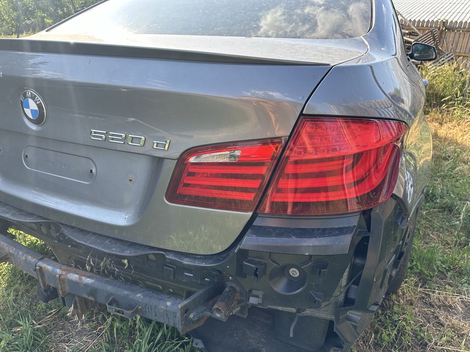 Haion portbagaj bmw f10 stopuri lampi spate culoare A52