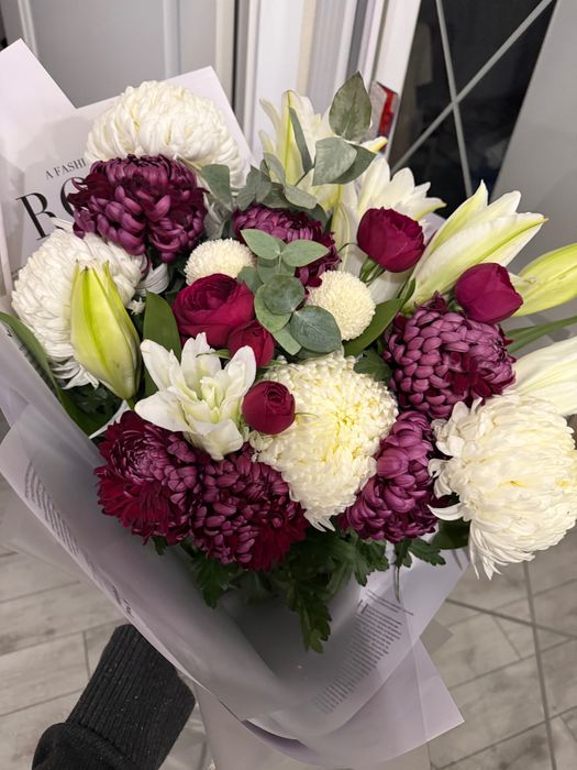 Продам несколько букетов, недорого