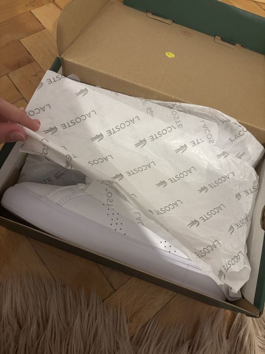 маратонки Lacoste