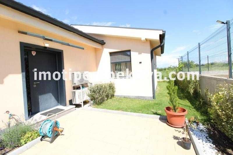 Продава се Къща в с. Марково, Област Пловдив - 135 кв.м за 1334 €/кв.м - Снимка #6