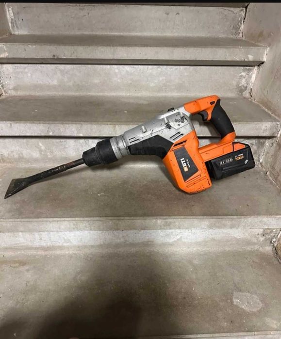 Bti/Berner/Milwaukee SDS Max Rotopercutor
