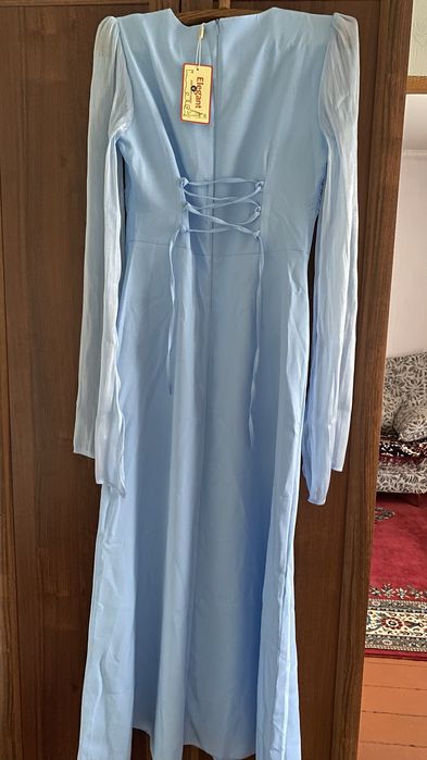 Платье вечернее