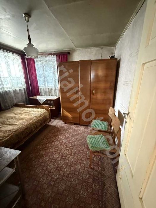 Двуетажна къща в с. Самоводене