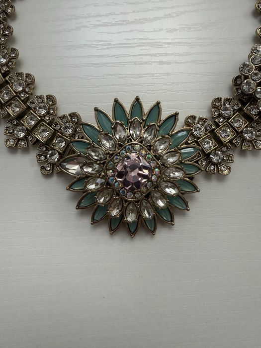 Колье очень необычного дизайна