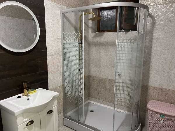 Дава се под наем Двустаен апартамент в Варна, м-т Евксиноград - 75 кв.м за 997.05 € - Снимка #4