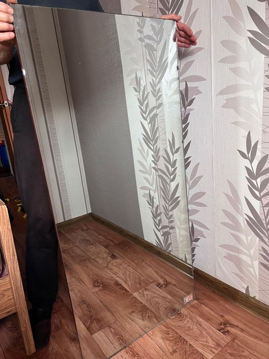 Продам зеркало 115*55