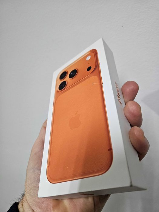 iPhone 17 Pro, 256 gb, neverlock, sigilat la cutie, schimb.