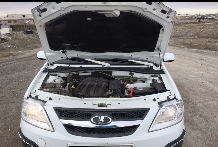 Продам машину LADA LARGUS 2014