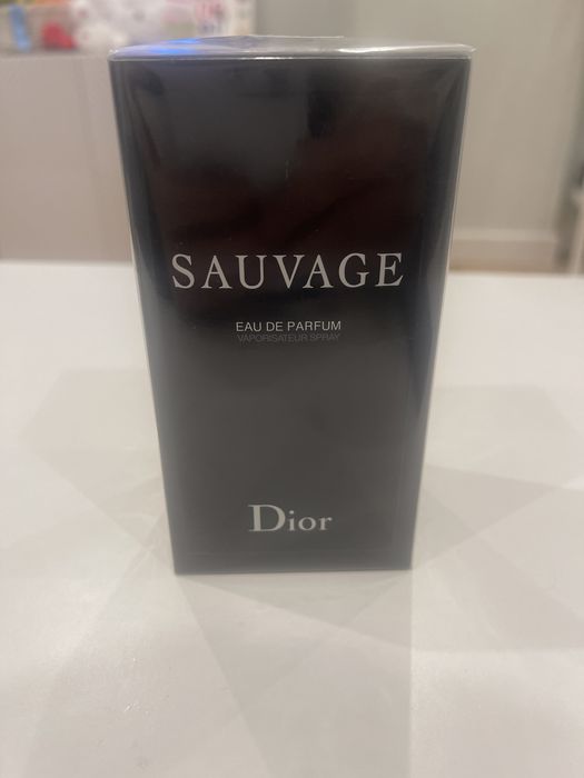 Срочно продается парфюм