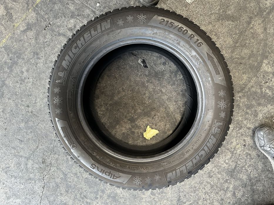 215/60/16 michelin