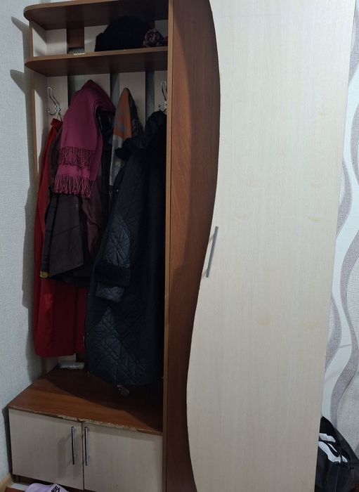 Шкаф в хорошем состоянии