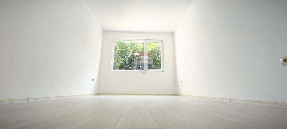 Продава се Тристаен апартамент в Варна, Трошево - 60 кв.м за 2432 €/кв.м - Снимка #4