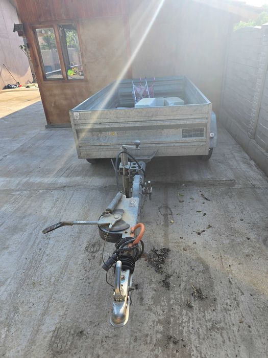 Remorca Humer 750 kg