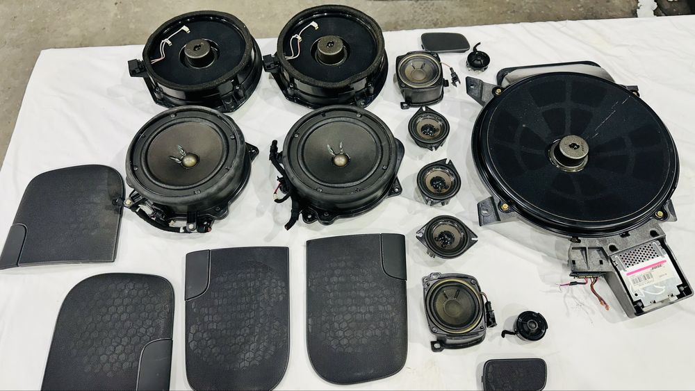 Sistem audio BOSE Audi A8 4E