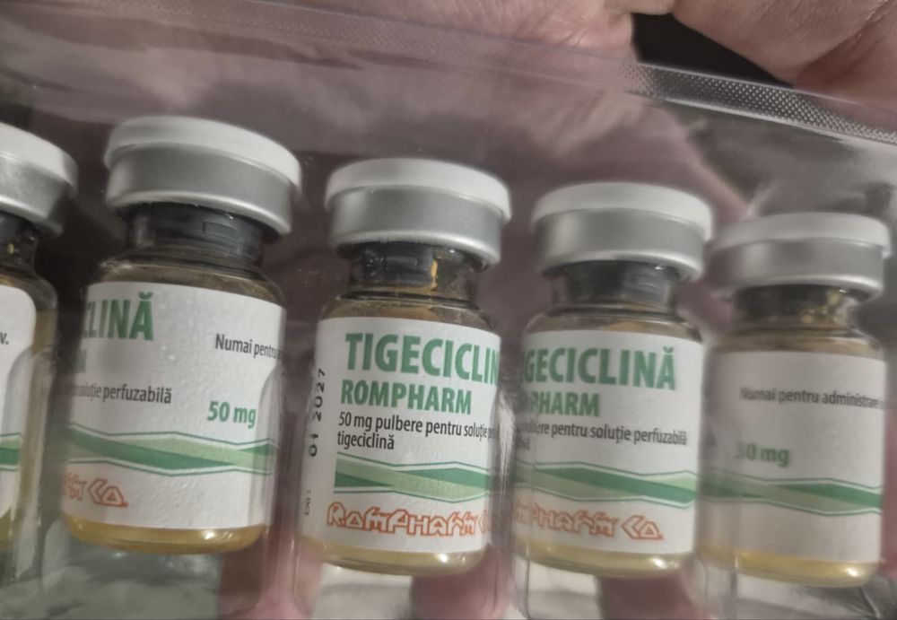 flacoane antibiotic Tygacil